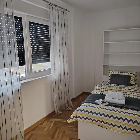 Bonbon Апартаменты *